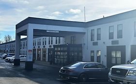 Red Roof Inn & Suites Middleborough